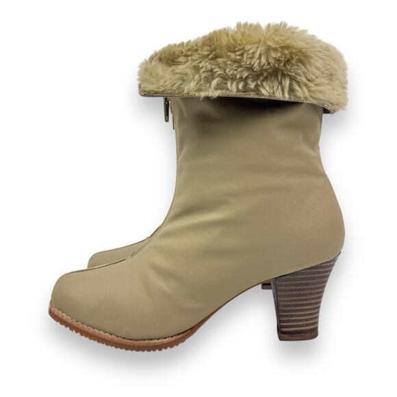1970's brand new tan winter waterproof faux fur lined boots - Picture 11 of 16